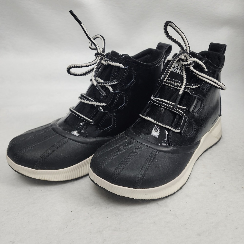 Sorel Out N About Iii Classic 1951331-011 Womens 7 Boots Black Ankle Waterproof